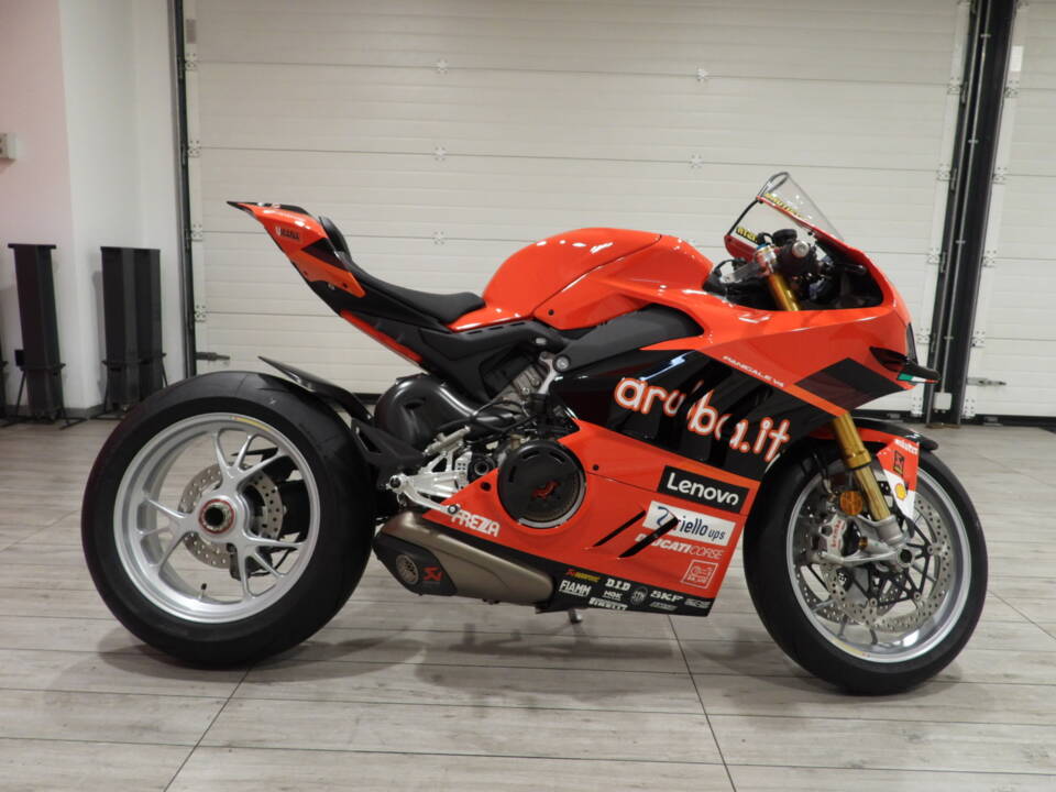 Image 4/15 of Ducati DUMMY (2022)