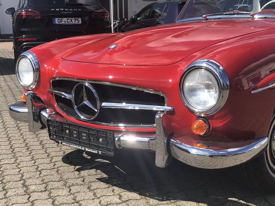 Image 37/45 of Mercedes-Benz 190 SL (1960)