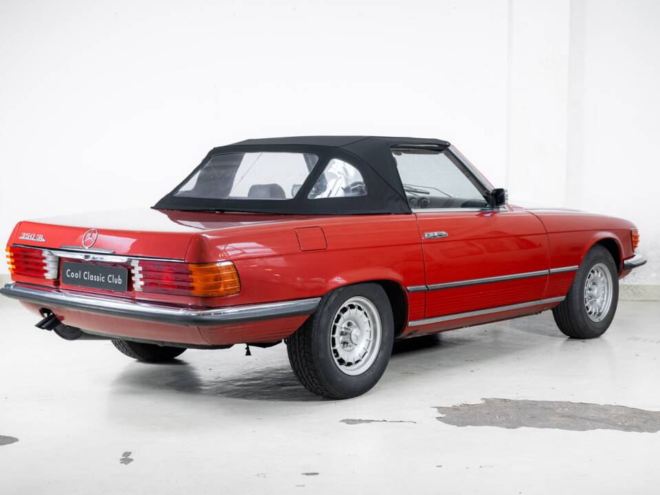 Image 36/38 of Mercedes-Benz 350 SL (1973)