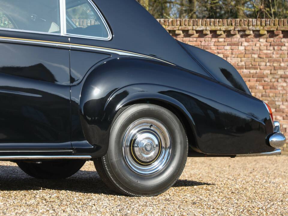 Image 44/50 de Rolls-Royce Phantom V James Young (1962)