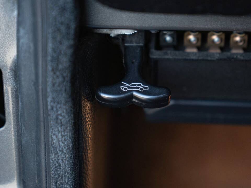 Bild 38/50 von Alfa Romeo GTV 6 2.5 (1981)