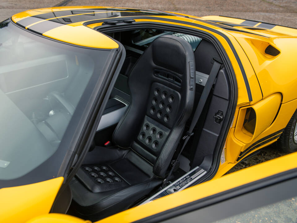 Bild 20/30 von Ford GT (2005)