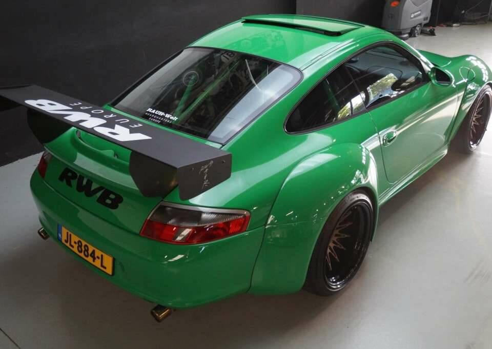 Bild 5/50 von Porsche 911 Carrera 4 RWB (1999)