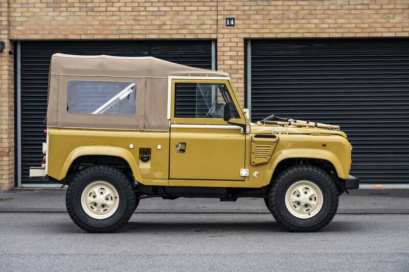 Image 5/39 of Land Rover Defender 90 Td5 (1998)