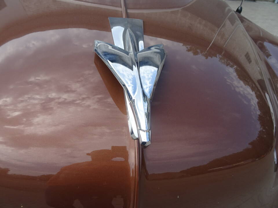 Image 13/57 de Chevrolet 210 (1953)