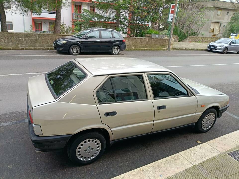Immagine 30/50 di Alfa Romeo 33 - 1.3 S (1989)