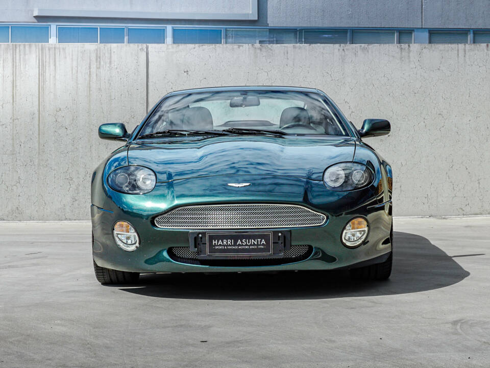 Image 2/40 of Aston Martin DB 7 Vantage (2000)