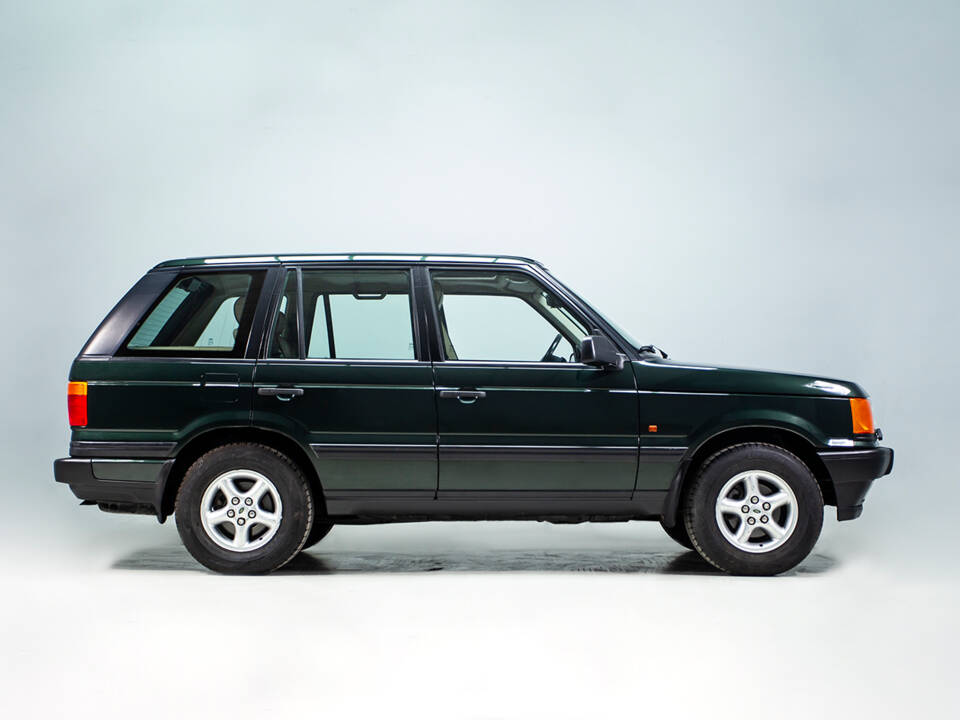 Image 6/33 de Land Rover Range Rover 4.6 HSE (2000)
