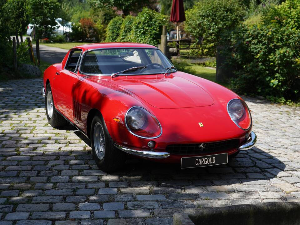 Image 23/36 of Ferrari 275 GTB&#x2F;4 (1968)