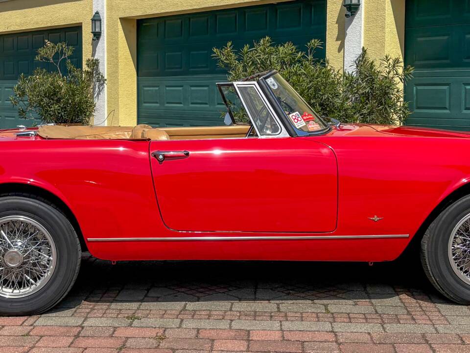 Bild 4/14 von Alfa Romeo 2600 Spider (1963)