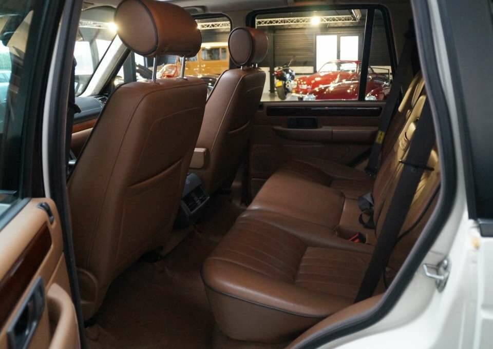 Bild 50/50 von Land Rover Range Rover 4.0 SE (1997)