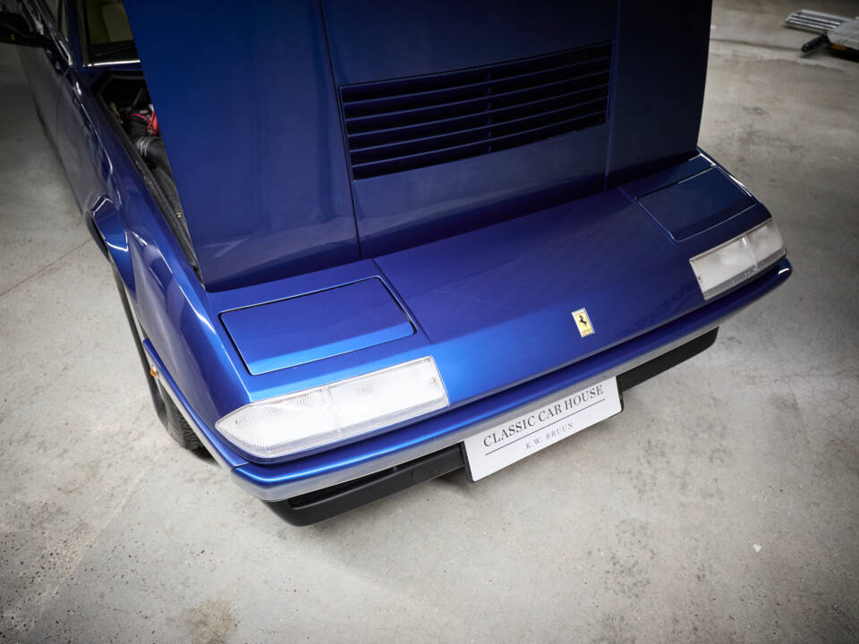 Imagen 18/100 de Ferrari 412 (1986)