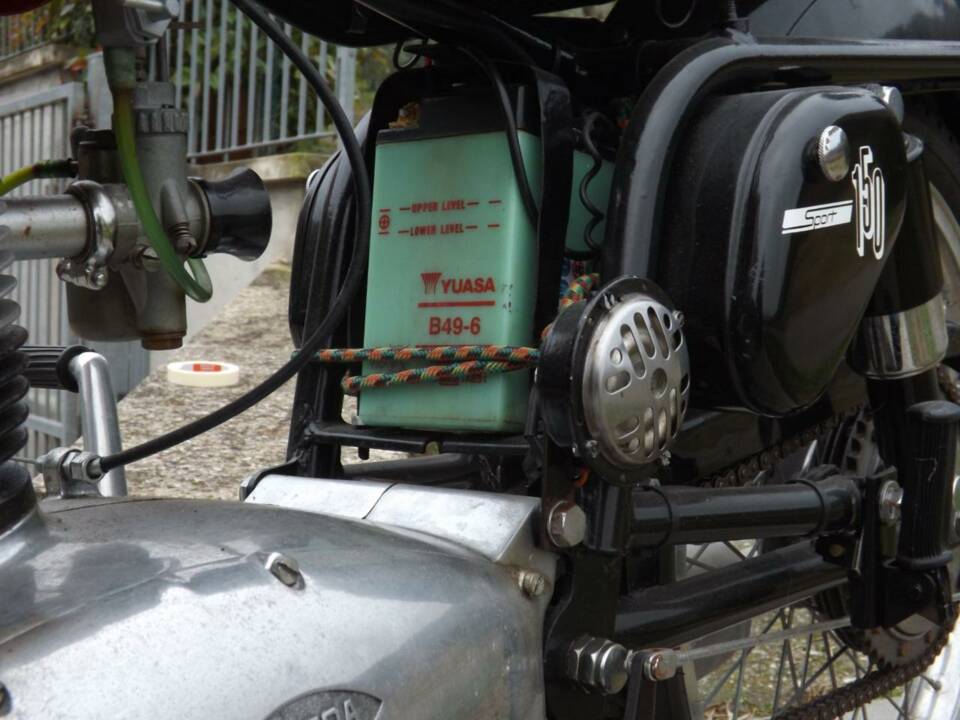 Immagine 45/50 di Gilera 150 Sport (1955)