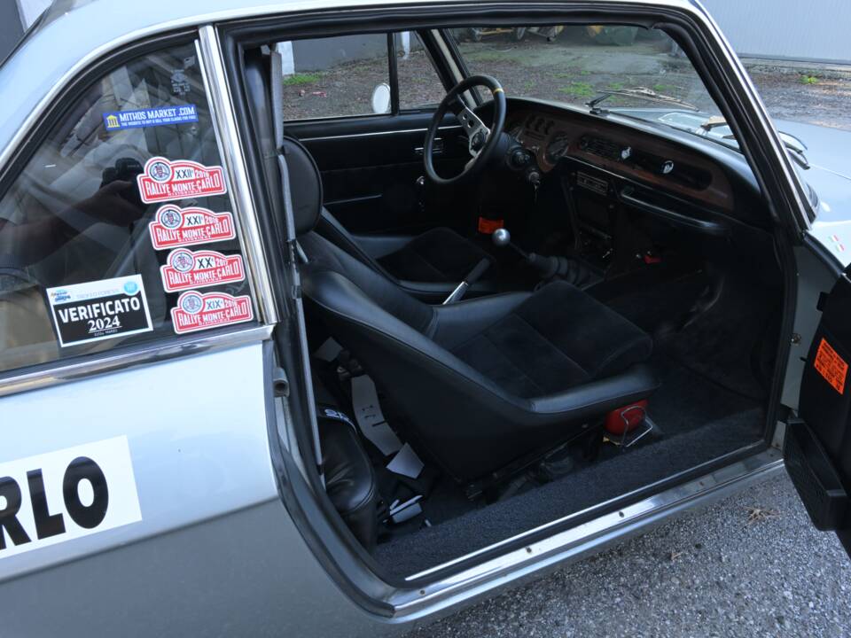 Afbeelding 7/27 van Lancia Fulvia Coupe HF 1.6 (1971)