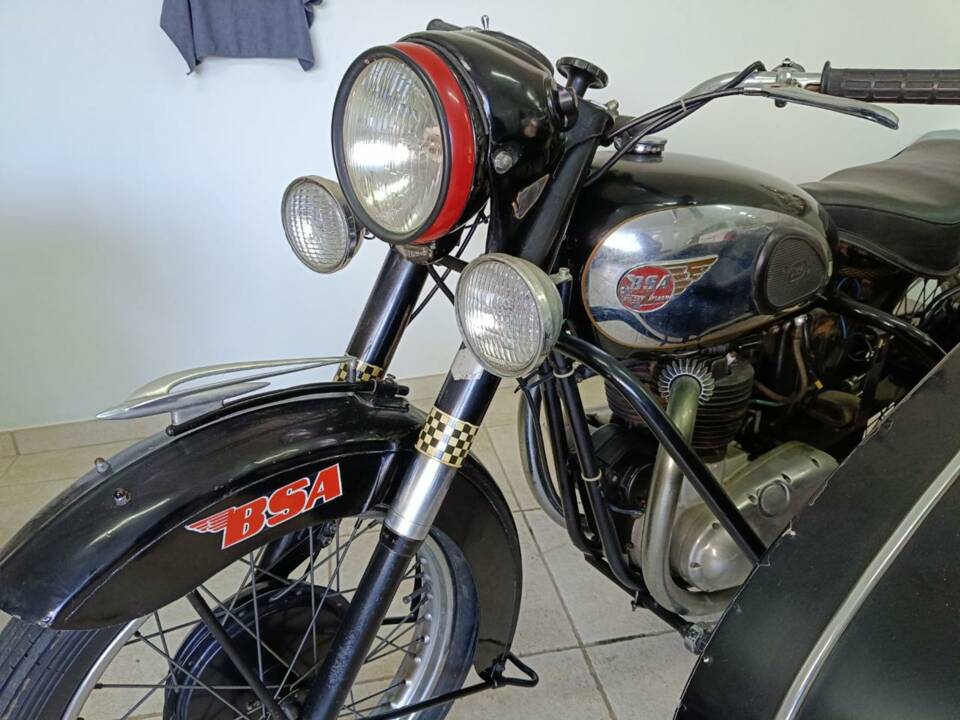 Image 38/38 of BSA A 10 Golden Flash (1965)