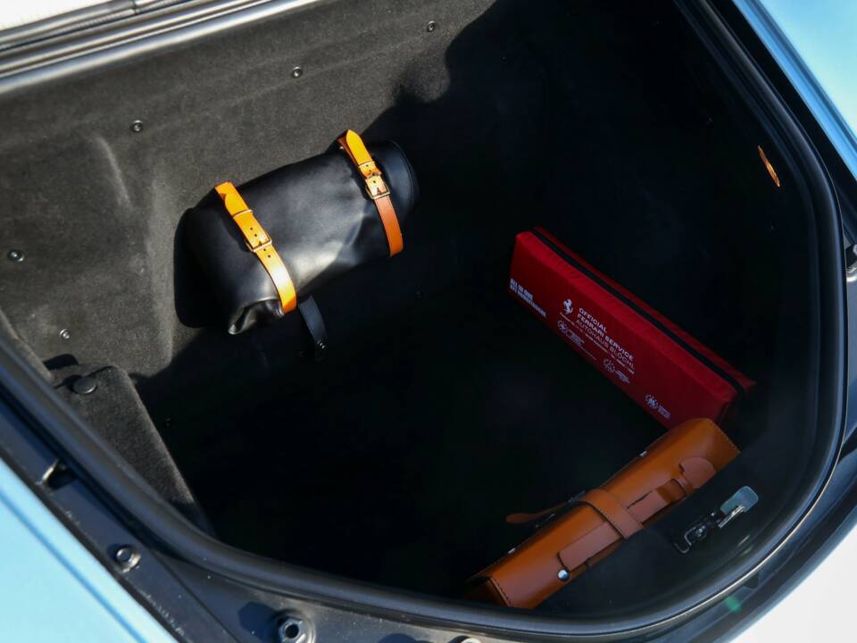Image 44/50 of Ferrari 360 Modena (2001)
