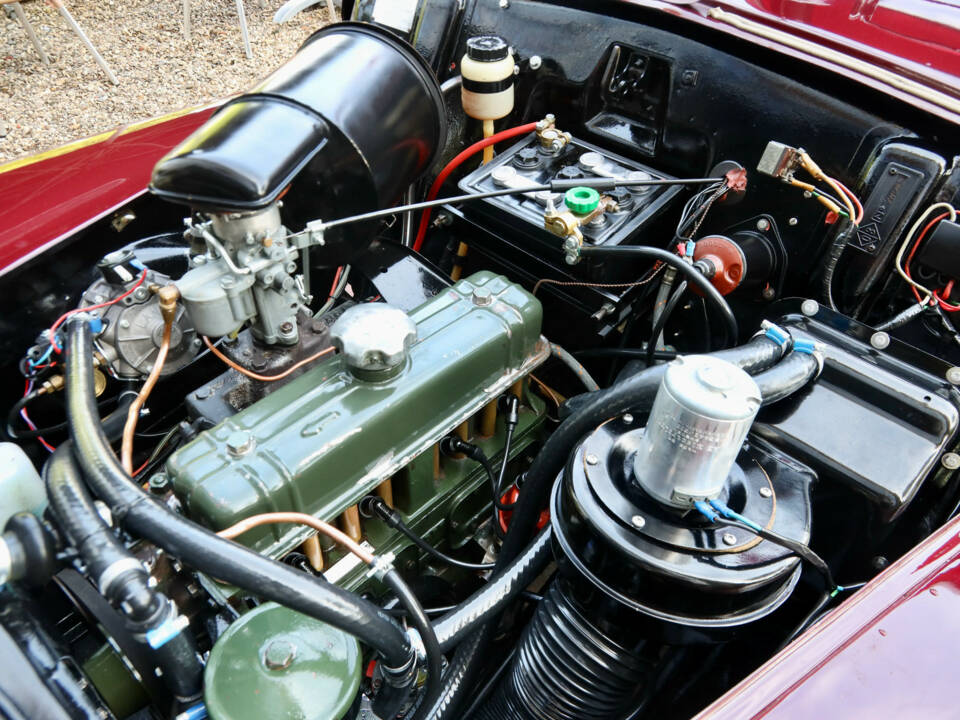 Bild 46/50 von Volvo PV 444 (1955)