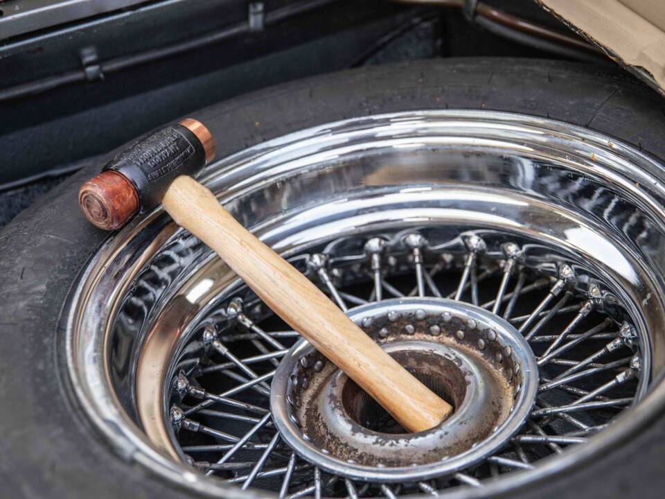 Immagine 51/88 di Jaguar E-Type (2+2) (1968)