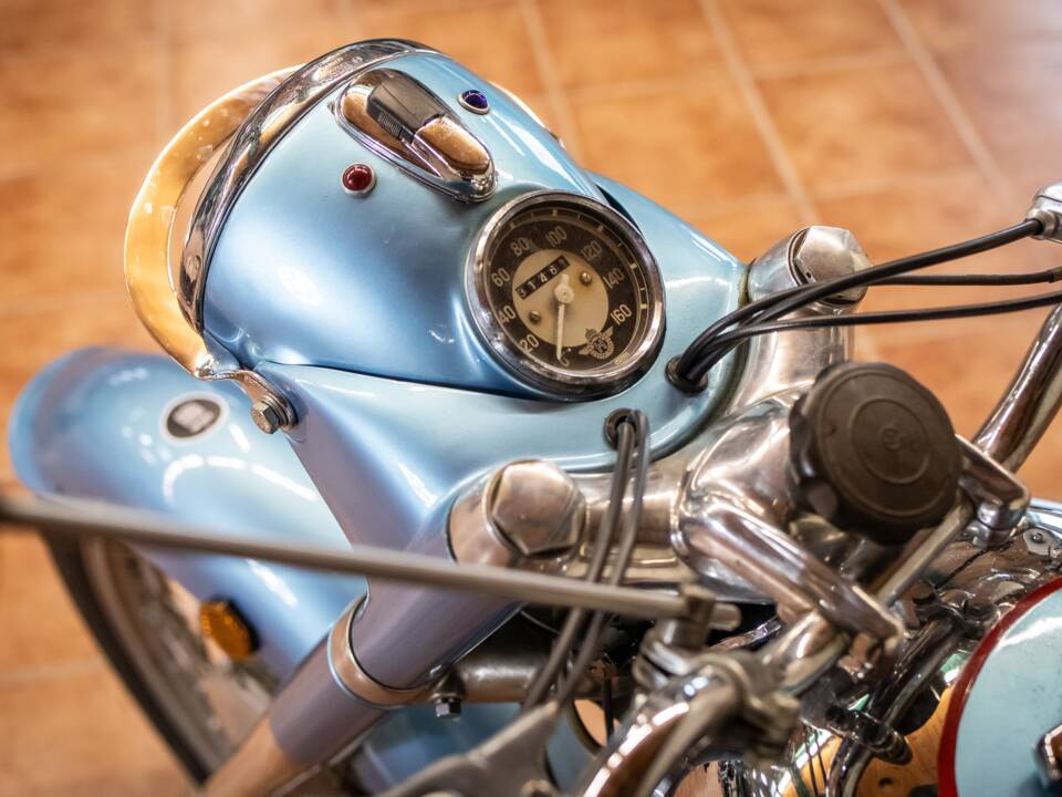 Bild 4/12 von Horex Regina 400 (1900)