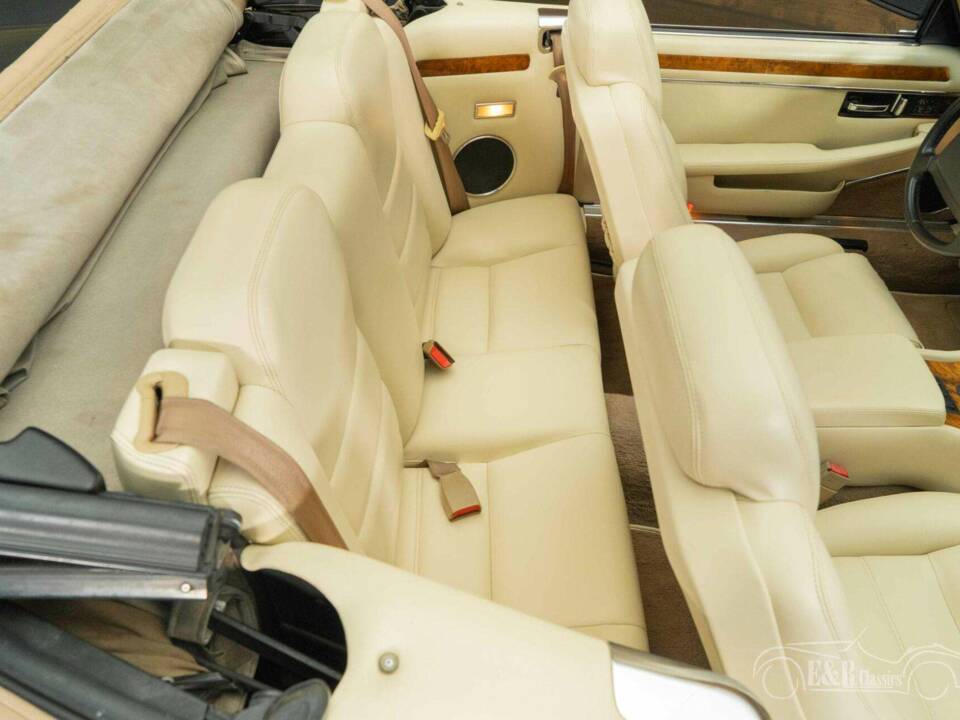 Afbeelding 7/19 van Jaguar XJS 4.0 (1995)