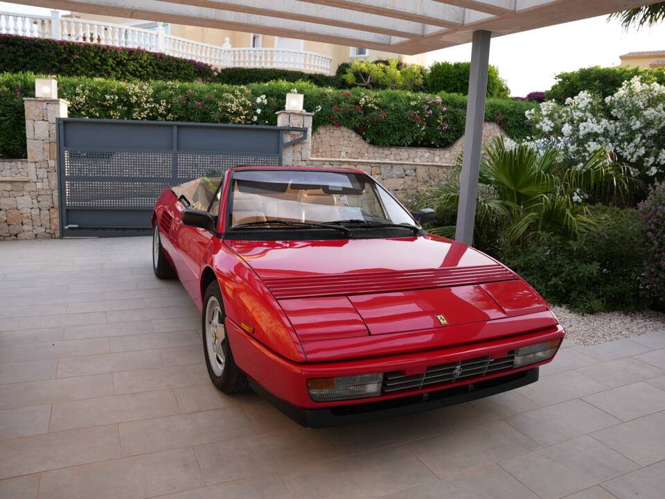 Afbeelding 2/22 van Ferrari Mondial T (1991)