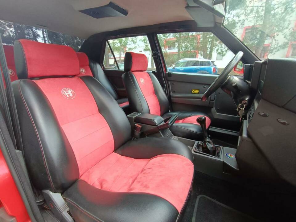 Image 5/42 of Alfa Romeo 75 1.8 (1991)