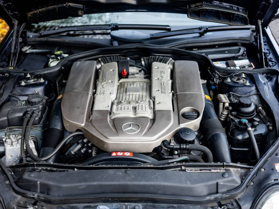 Bild 41/50 von Mercedes-Benz SL 55 AMG (2004)