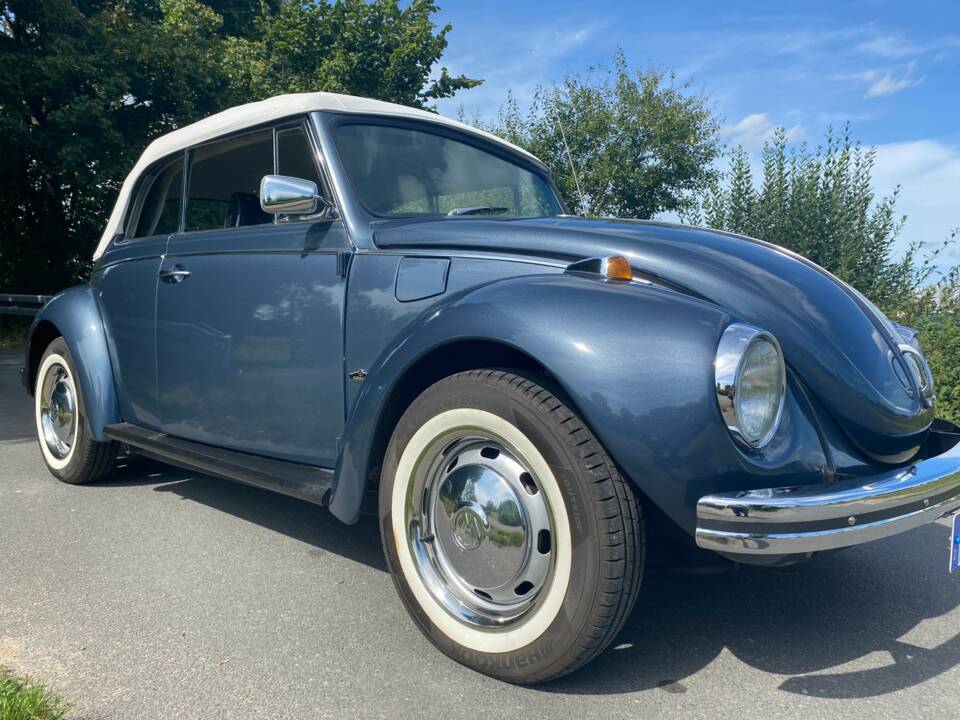 Bild 11/16 von Volkswagen Käfer 1302 LS (1972)