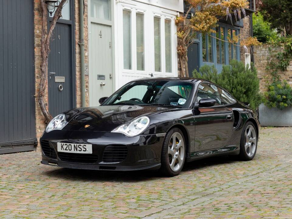 Bild 2/15 von Porsche 911 Turbo S (2005)