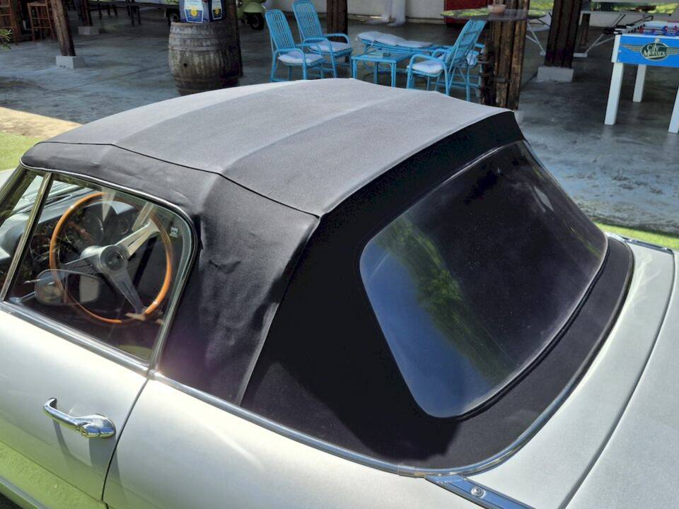Afbeelding 48/63 van Alfa Romeo Spider 1300 (1976)