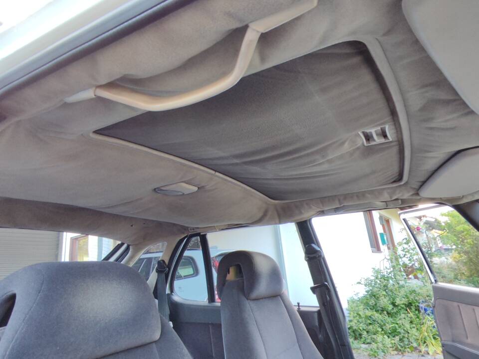 Image 15/20 of Saab 900 2.1 i 16V (1990)