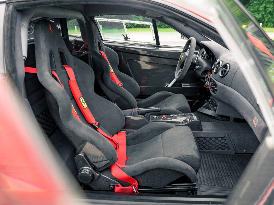 Bild 28/56 von Ferrari 360 Challenge Stradale (2004)