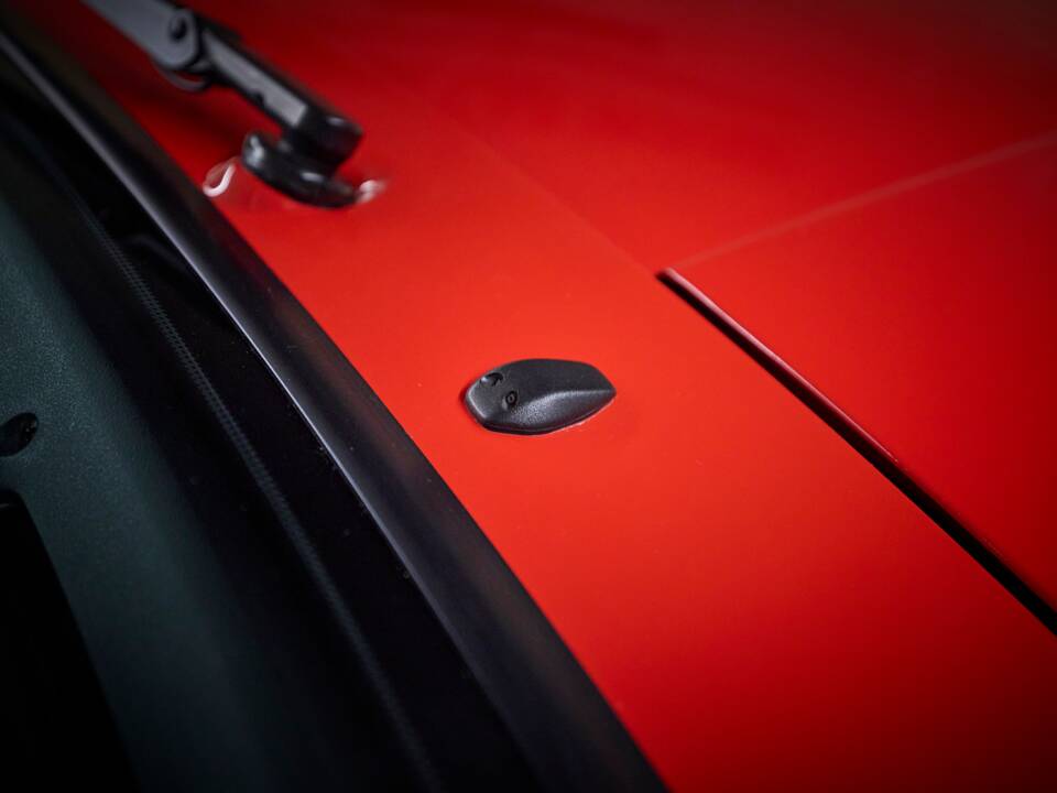 Immagine 54/96 di Porsche 911 Speedster 3.2 (1989)