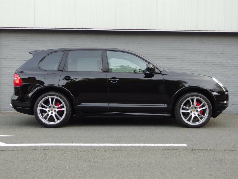 Immagine 5/99 di Porsche Cayenne GTS (2008)