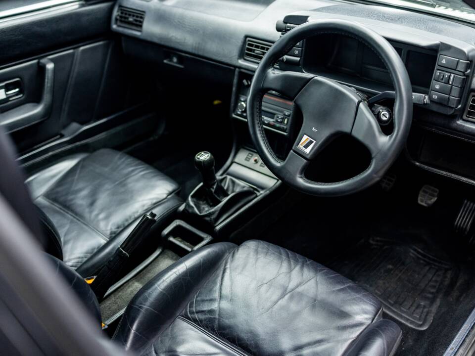 Imagen 38/45 de Audi 200 Avant quattro - 2.1 Turbo (1985)