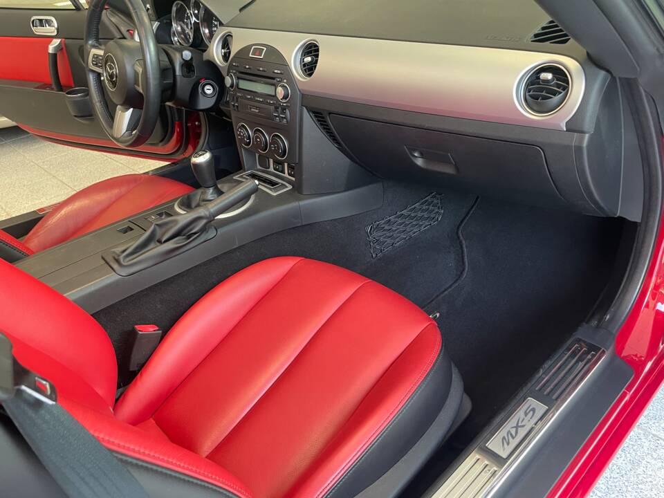 Bild 12/25 von Mazda MX-5 2.0 (2005)
