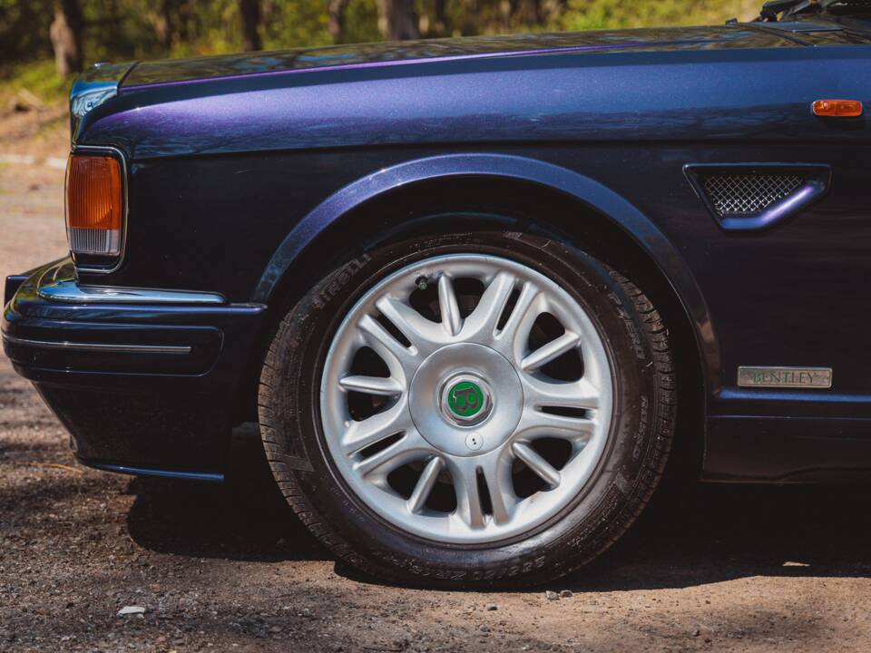 Bild 24/50 von Bentley Brooklands R Mulliner (1998)