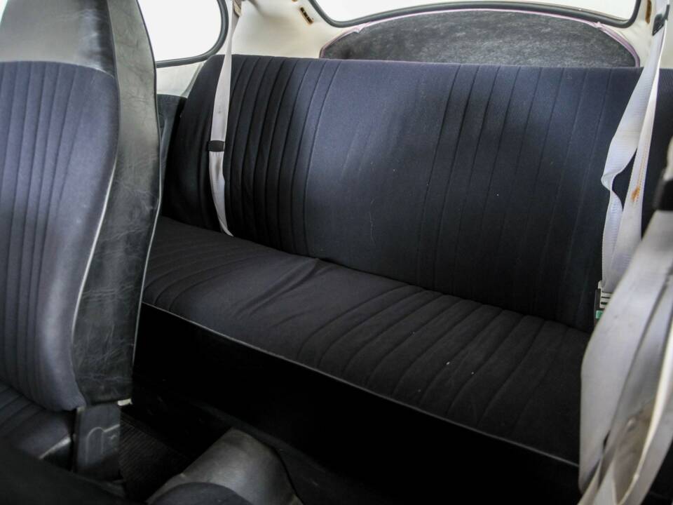 Bild 31/50 von Volkswagen Käfer 1303 S (1972)