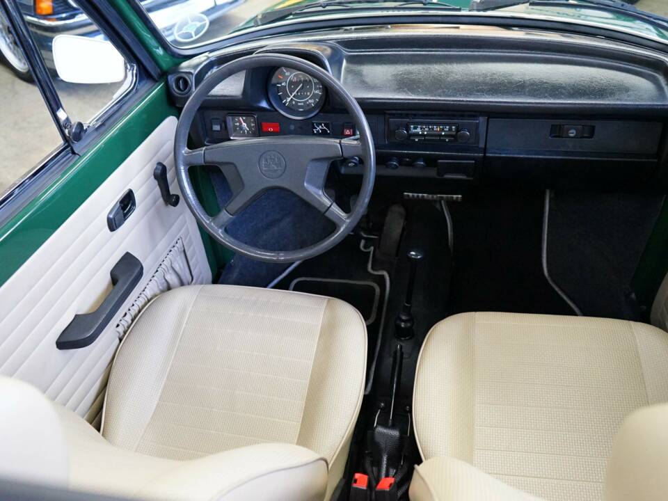 Image 27/53 of Volkswagen Beetle 1303 LS (1978)