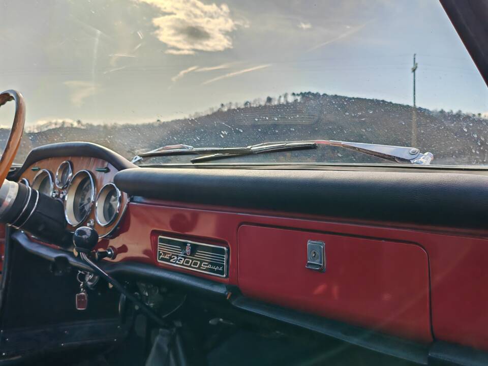 Afbeelding 40/50 van FIAT 2300 S Coupé (1967)