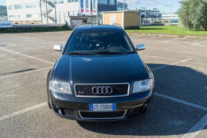 Imagen 6/7 de Audi RS6 Avant (2003)