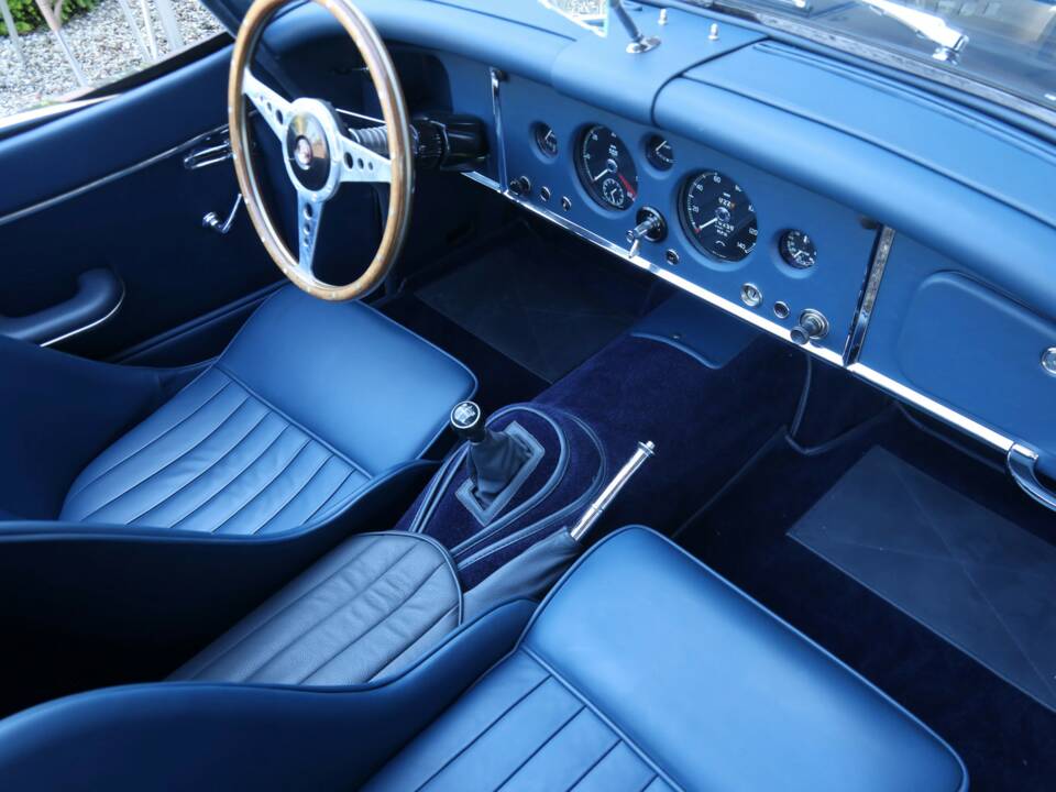 Afbeelding 30/50 van Jaguar XK 150 3.4 S OTS (1958)