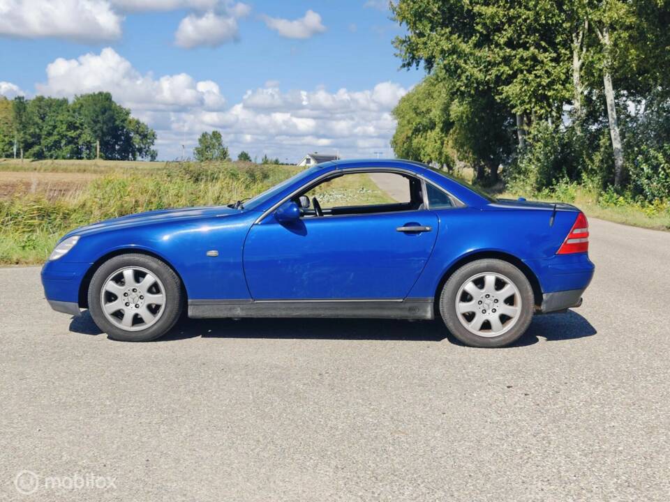 Bild 3/27 von Mercedes-Benz SLK 200 (1999)