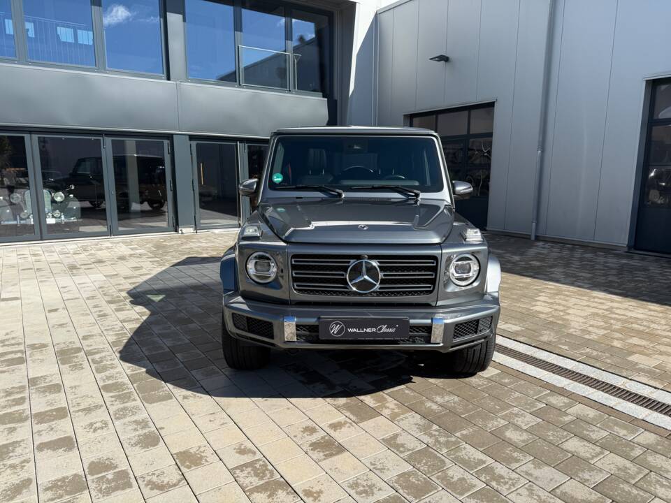 Immagine 3/30 di Mercedes-Benz G 500 (SWB) (2018)