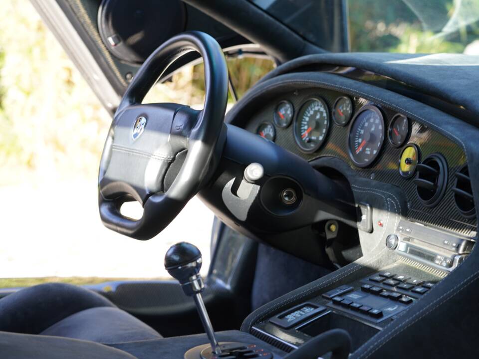 Image 9/16 of Lamborghini Diablo SV (1999)