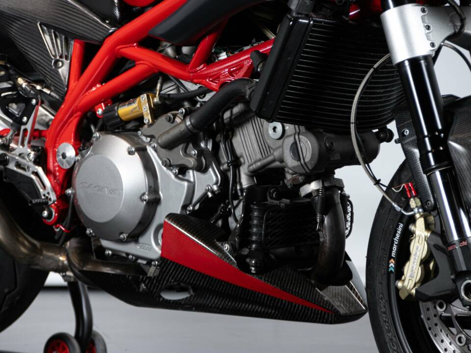Immagine 28/50 di Cagiva DUMMY (2003)