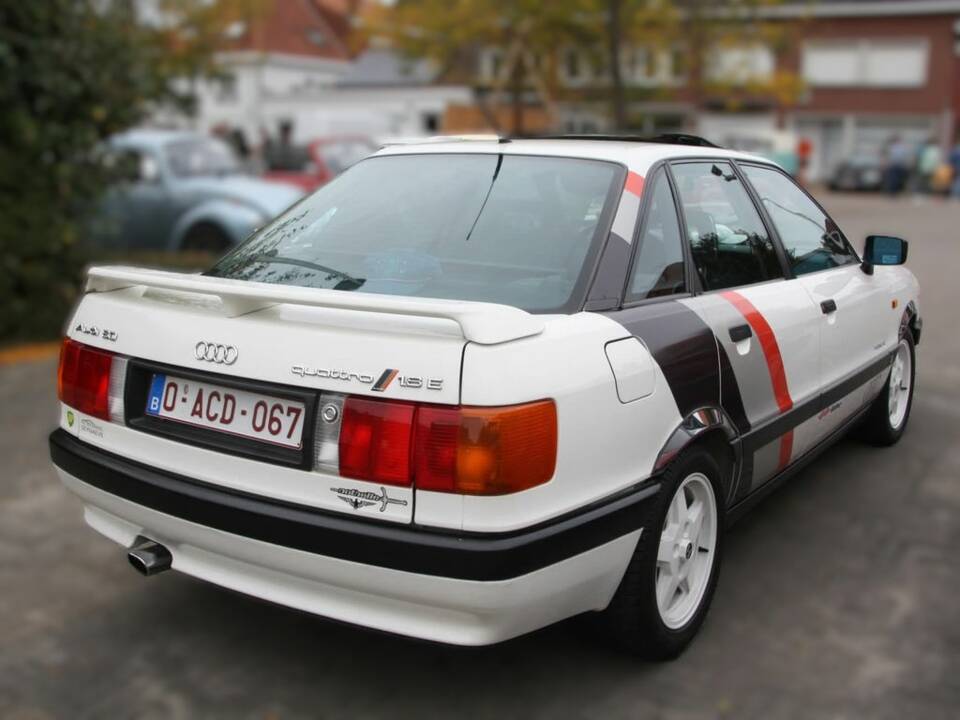 Bild 8/8 von Audi 80 - 1.8E (1987)