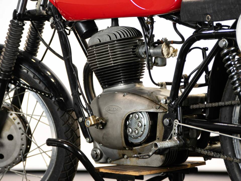 Immagine 24/50 di Gilera 175 Sport (1956)