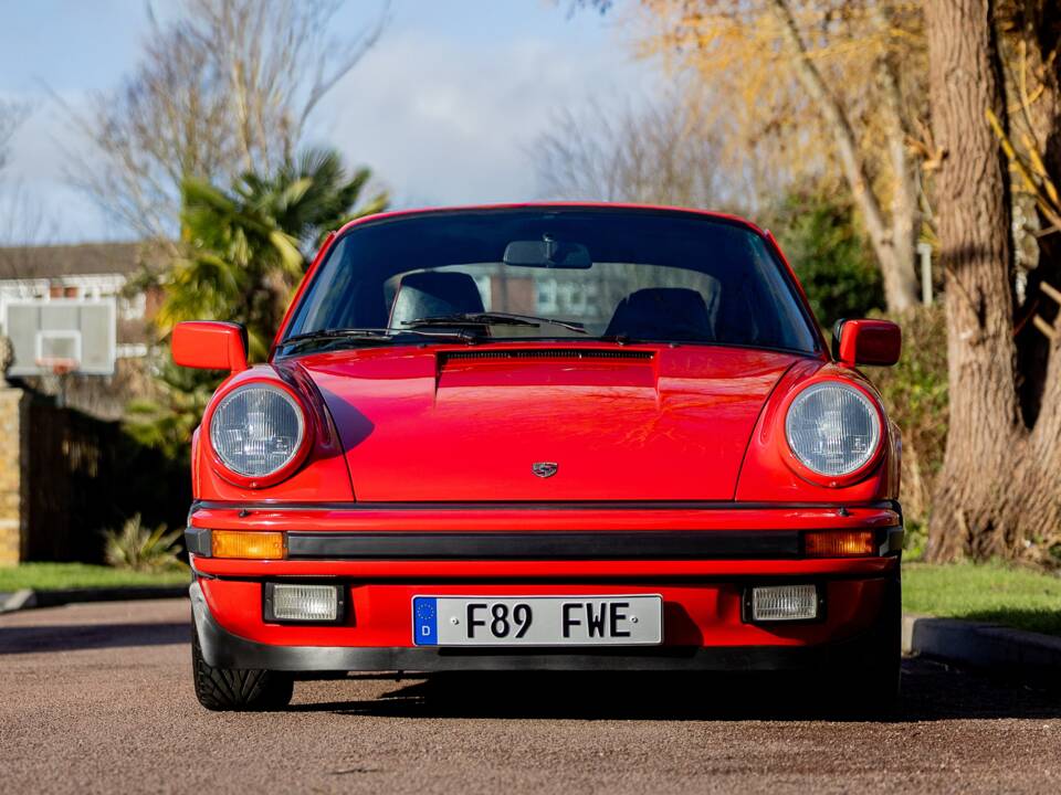 Bild 6/50 von Porsche 911 Carrera 3.2 (1989)
