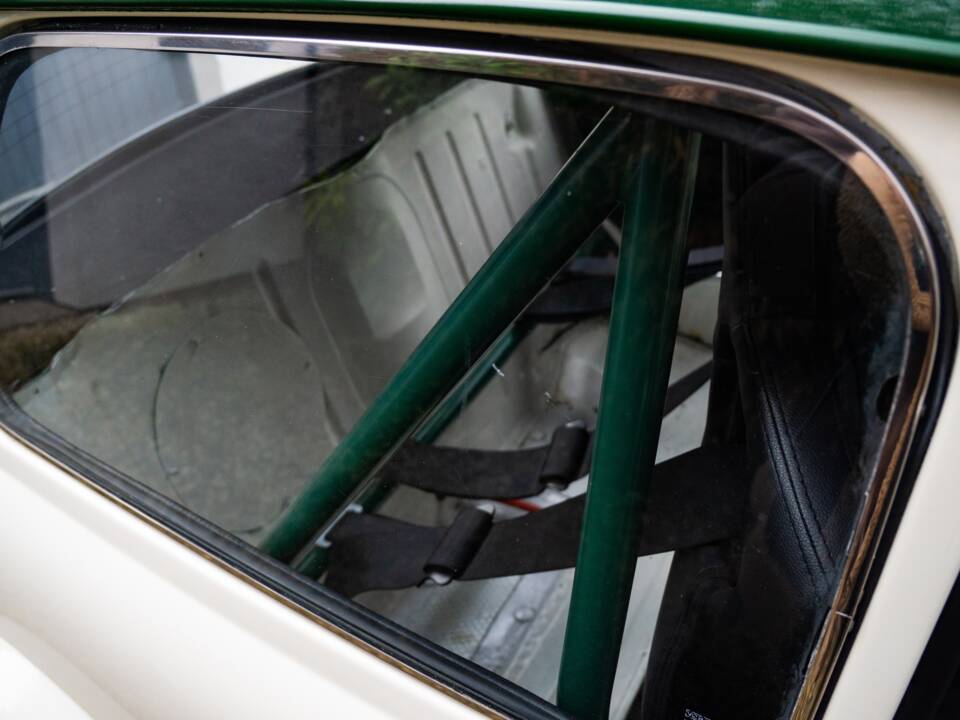 Bild 12/16 von Austin Mini 1275 GT (1973)